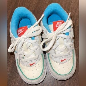 Girls Nike Sneakers